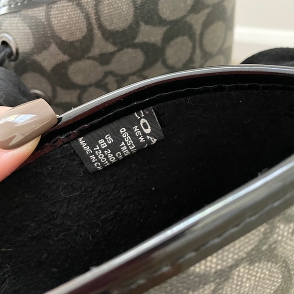 Coach Rainboots - Picture 6 of 6